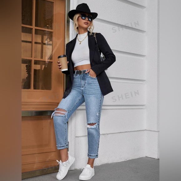 High Waist Ripped Tapered Jeans - Picture 5 of 5